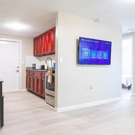 University Serenity Suites Tampa Zewnętrze zdjęcie