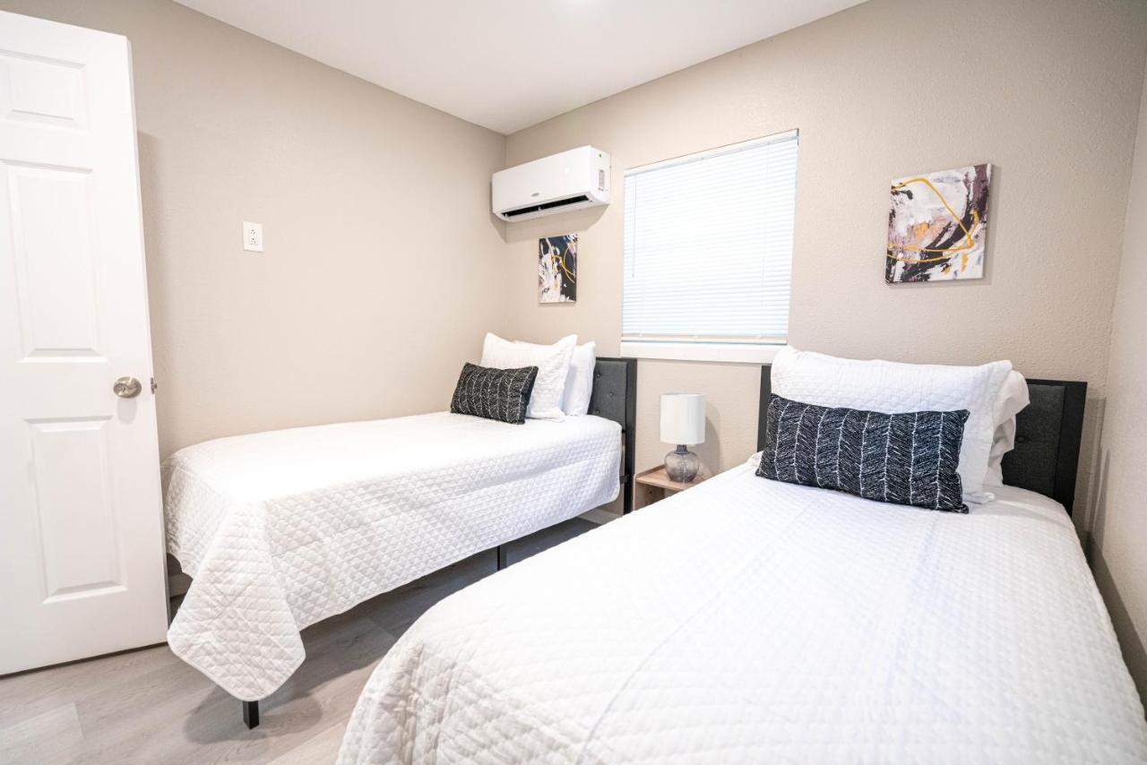University Serenity Suites Tampa Zewnętrze zdjęcie