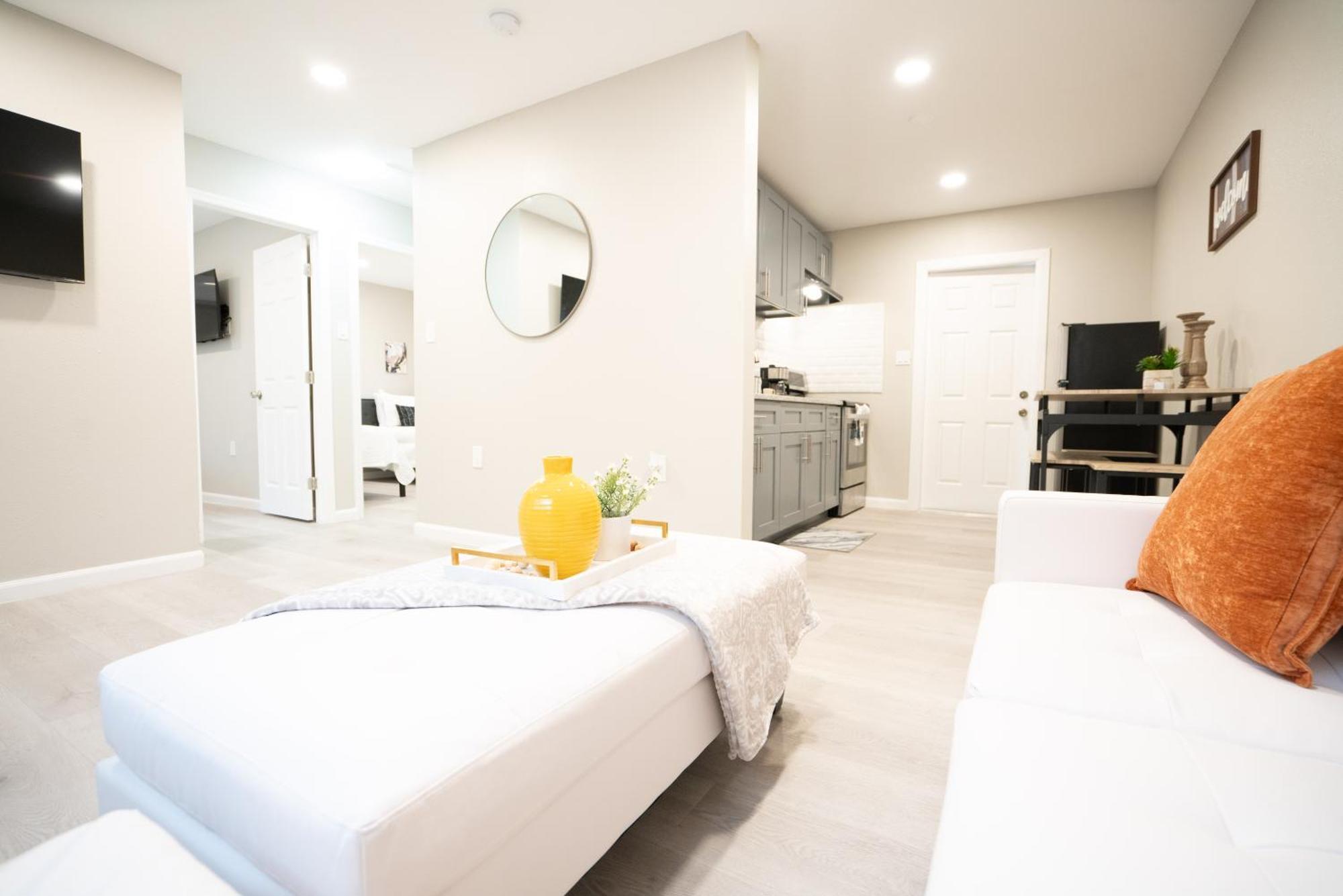 University Serenity Suites Tampa Zewnętrze zdjęcie